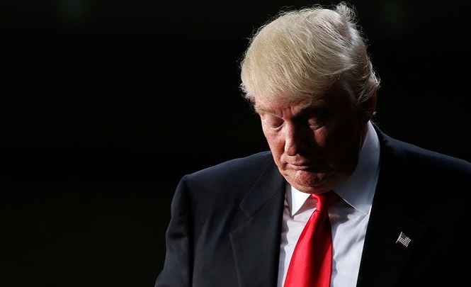 Ông Trump đã ‘giương cờ trắng’ trước Hạ viện Mỹ?
