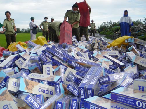 Buôn lậu thuốc lá trốn các loại thuế, lợi nhuận 350%