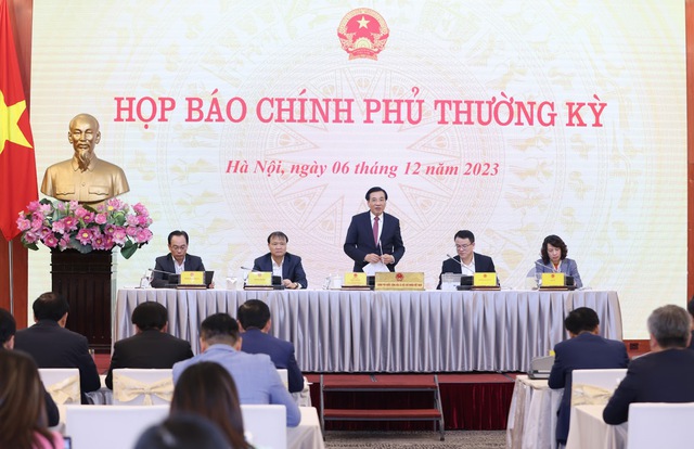 TỔNG THUẬT: Họp báo Chính phủ thường kỳ tháng 11/2023