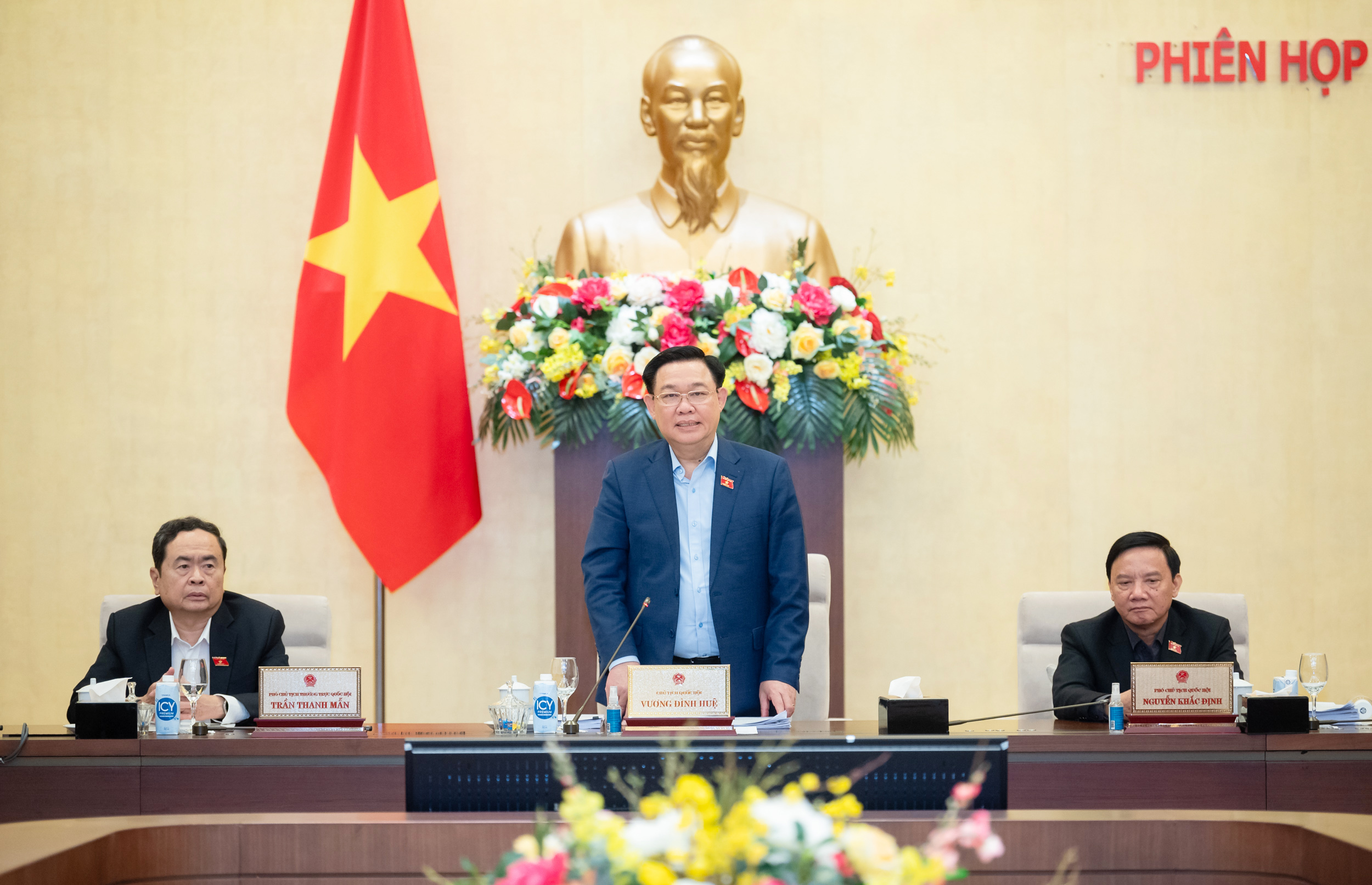 Uỷ ban Thường vụ Quốc hội bế mạc phiên họp thứ 29
